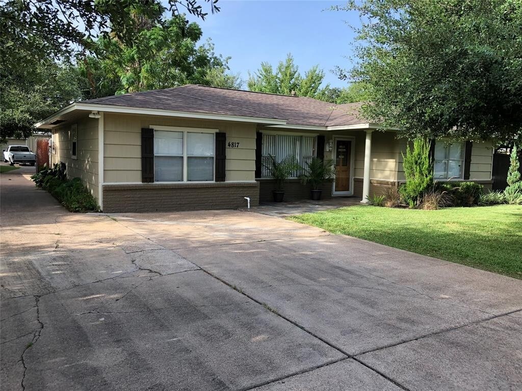 4817 Sycamore Ave, Pasadena, TX for sale Primary Photo- Image 1 of 1