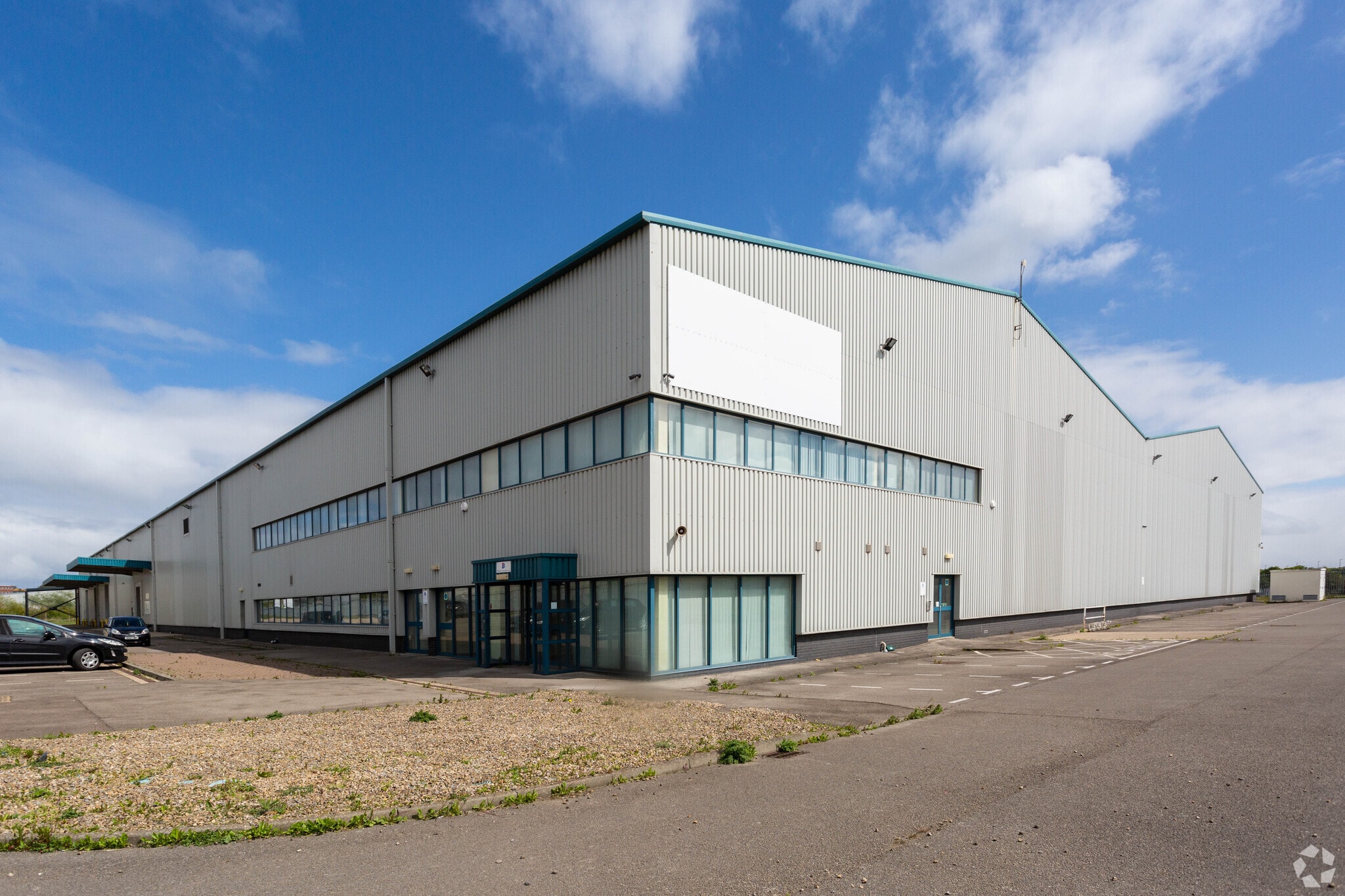 1 Fiennes Rd, Peterlee for sale Primary Photo- Image 1 of 1