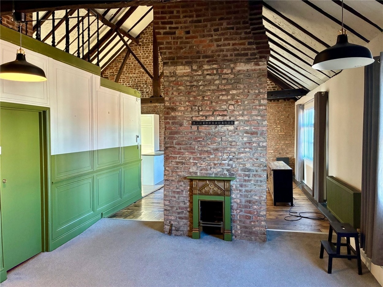 1-5 Warstone Ln, Birmingham for lease Interior Photo- Image 1 of 5