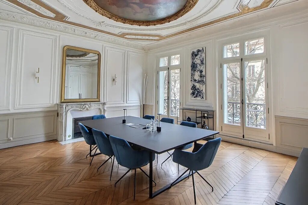 Location Bureaux 159 m² - Photo 1