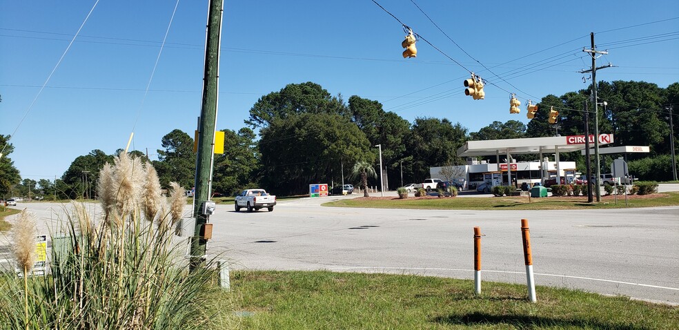 10105 N Us-17 Hwy, Mc Clellanville, SC for sale - Building Photo - Image 3 of 7