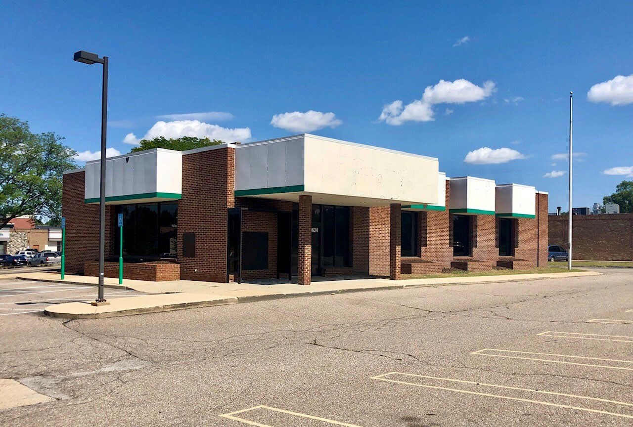 24624 W 10 Mile Rd, Southfield, MI for sale Building Photo- Image 1 of 1