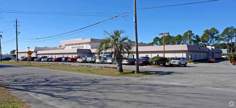 501 W 11th St, Panama City, FL for lease - Primary Photo - Image 1 of 23