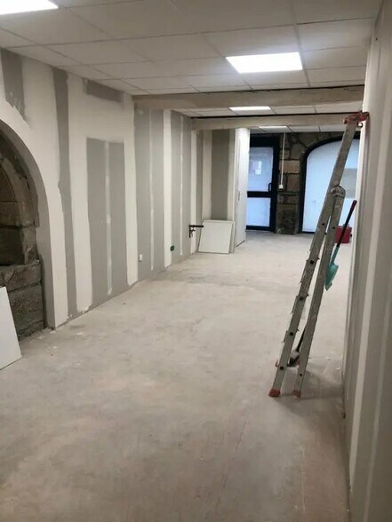 Retail in Morlaix for lease - Primary Photo - Image 1 of 12