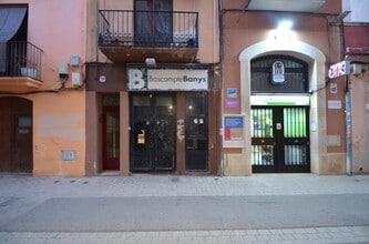 Retail in Vilanova i la Geltrú, Barcelona for lease Interior Photo- Image 2 of 15