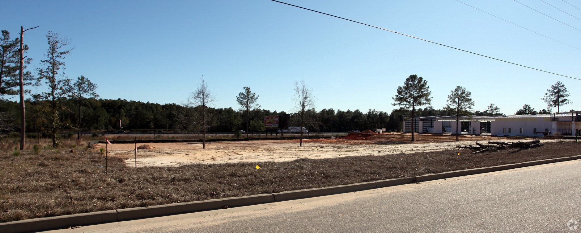 Halls Mill Rd, Mobile, AL 36693