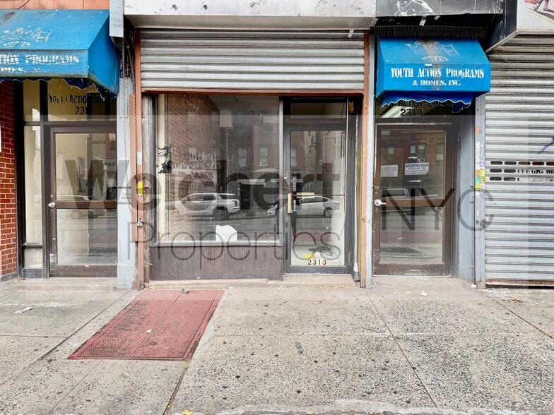 2313 Second Ave, New York, NY for lease - Building Photo - Image 3 of 8
