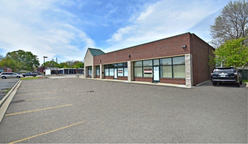 144-164 N Rochester Rd, Clawson, MI for lease - Building Photo - Image 2 of 4