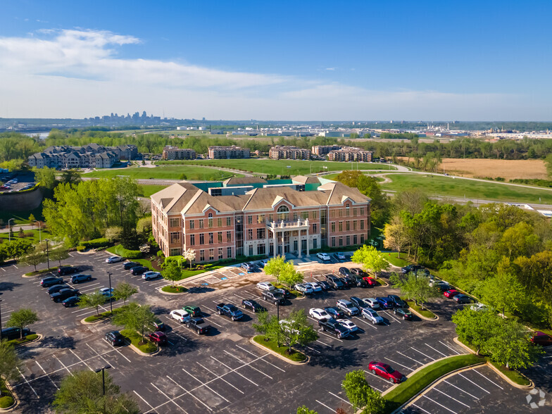 4100 N Mulberry Dr, Kansas City, MO for lease - Aerial - Image 3 of 4