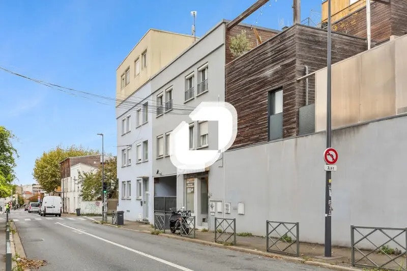 Office in Montreuil for sale - Building Photo - Image 2 of 13