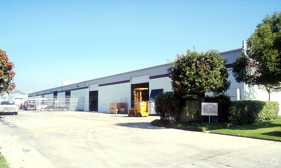 9426 Wheatlands Ct, Santee, CA for lease - Building Photo - Image 3 of 5