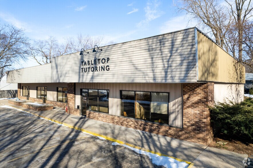 112-156 Owen Rd, Madison, WI for sale - Primary Photo - Image 1 of 1