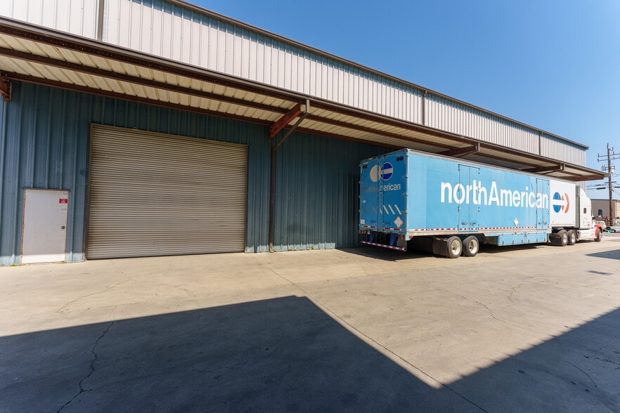 1359 Dayton St, Salinas, CA for lease - Building Photo - Image 3 of 13