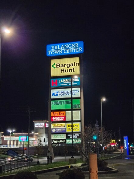 3135-3159 Dixie Hwy, Erlanger, KY for lease - Building Photo - Image 3 of 15