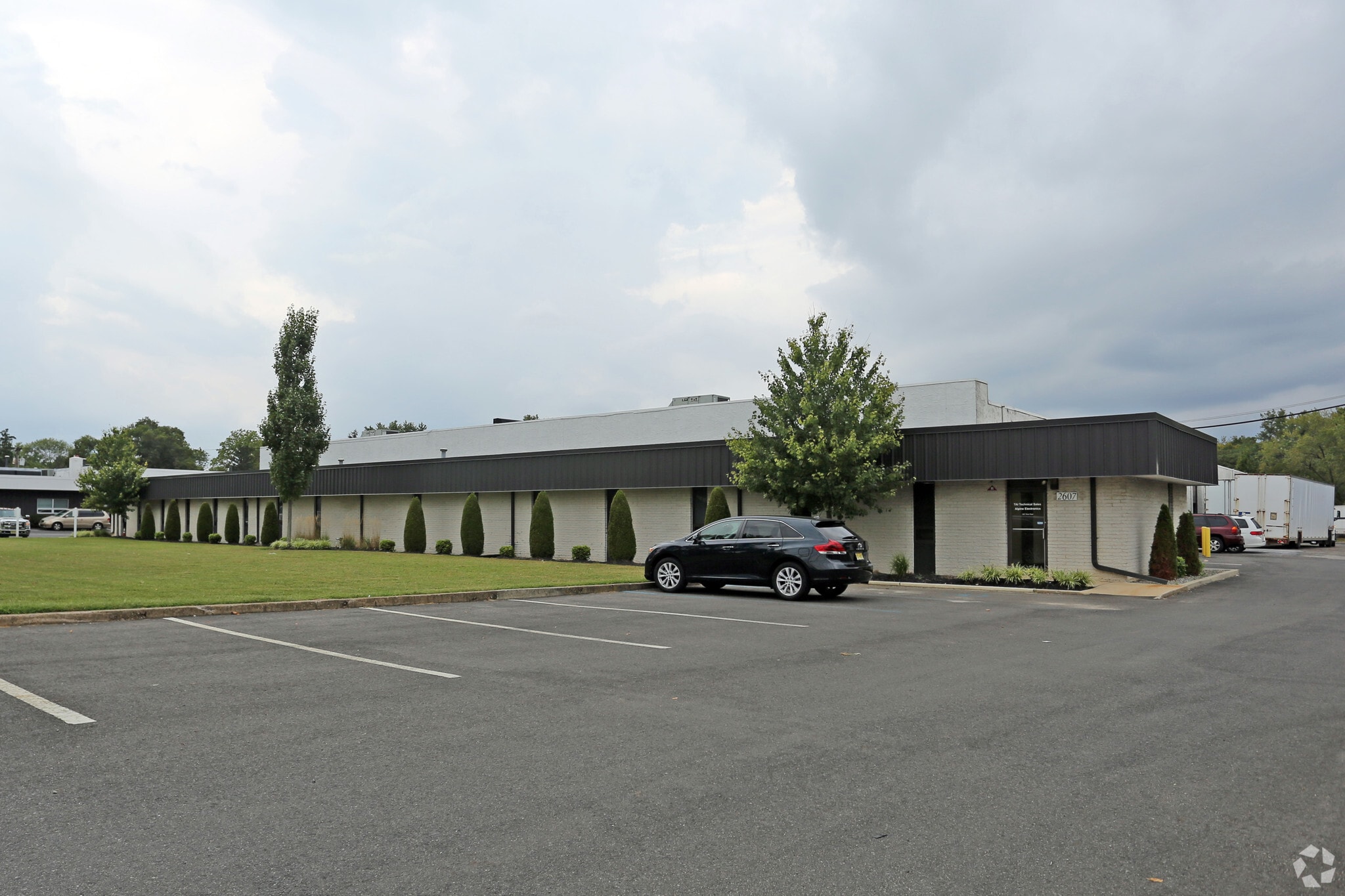 2607 River Rd, Cinnaminson, NJ for sale Primary Photo- Image 1 of 1