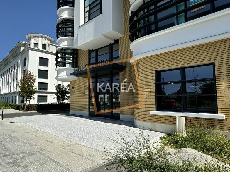 Office/Medical in Chessy for lease - Building Photo - Image 3 of 5