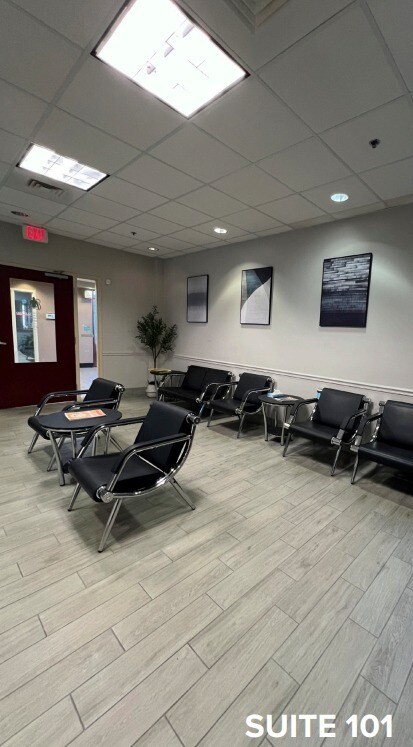 4566 E Inverness Ave, Mesa, AZ 85206 - Unit 101 -  - Interior Photo - Image 1 of 1