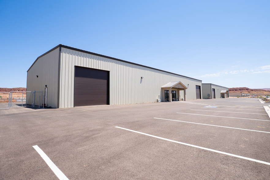 925 Regional Rd park, Hurricane, UT for lease - Building Photo - Image 2 of 11
