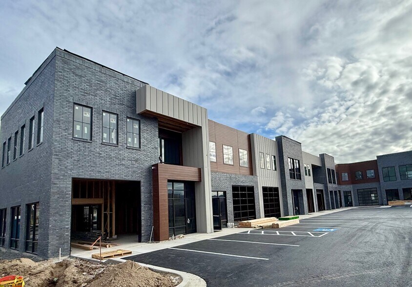 74 E 13065 S, Draper, UT for lease - Building Photo - Image 1 of 5