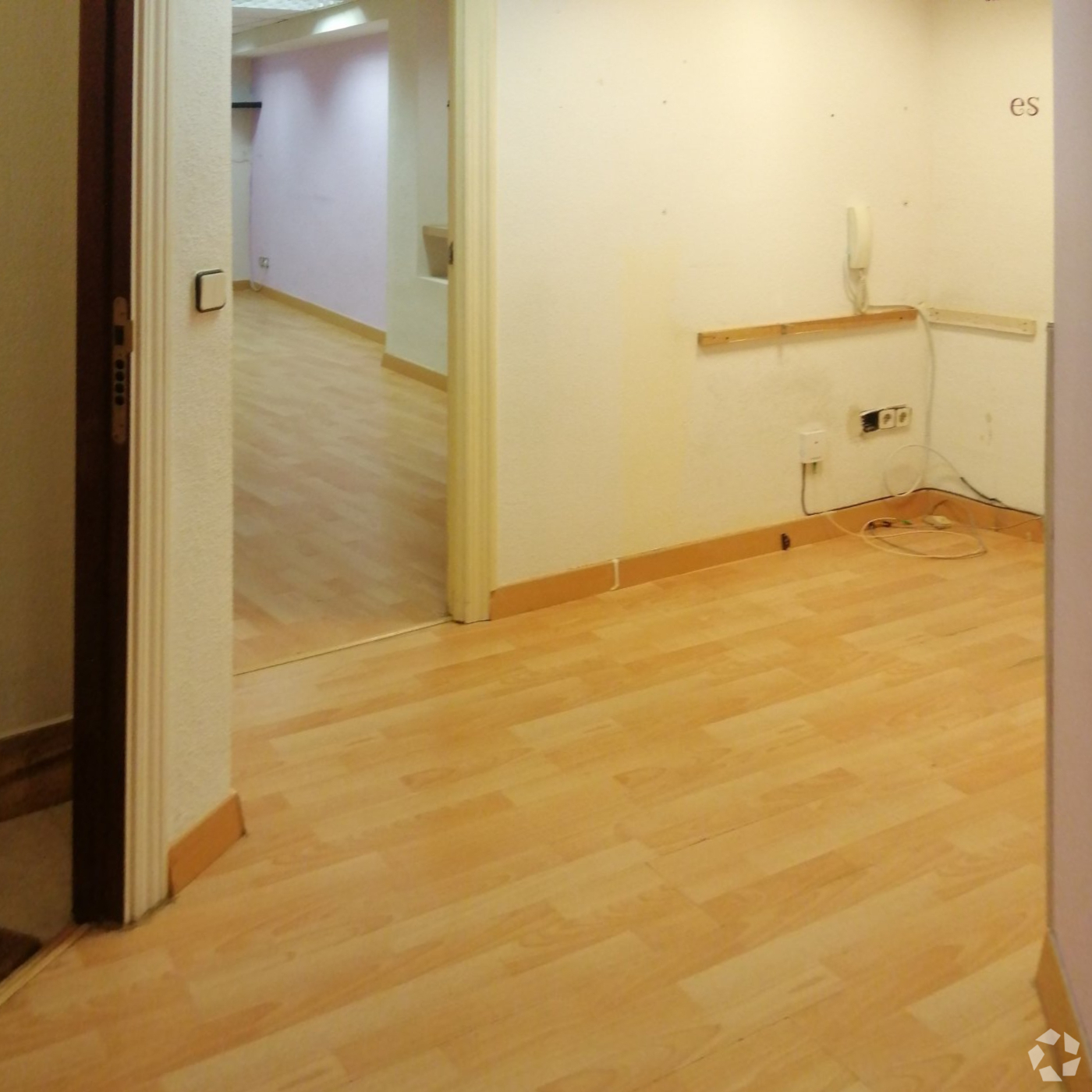 Office in Móstoles, MAD for lease Interior Photo- Image 1 of 23