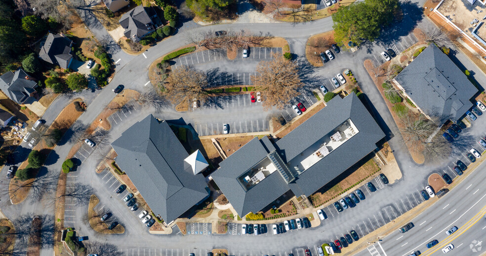 1121 Johnson Ferry Rd, Marietta, GA for lease - Aerial - Image 3 of 14