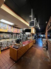 1221-1231 Garnet Ave, San Diego, CA for lease Building Photo- Image 2 of 6