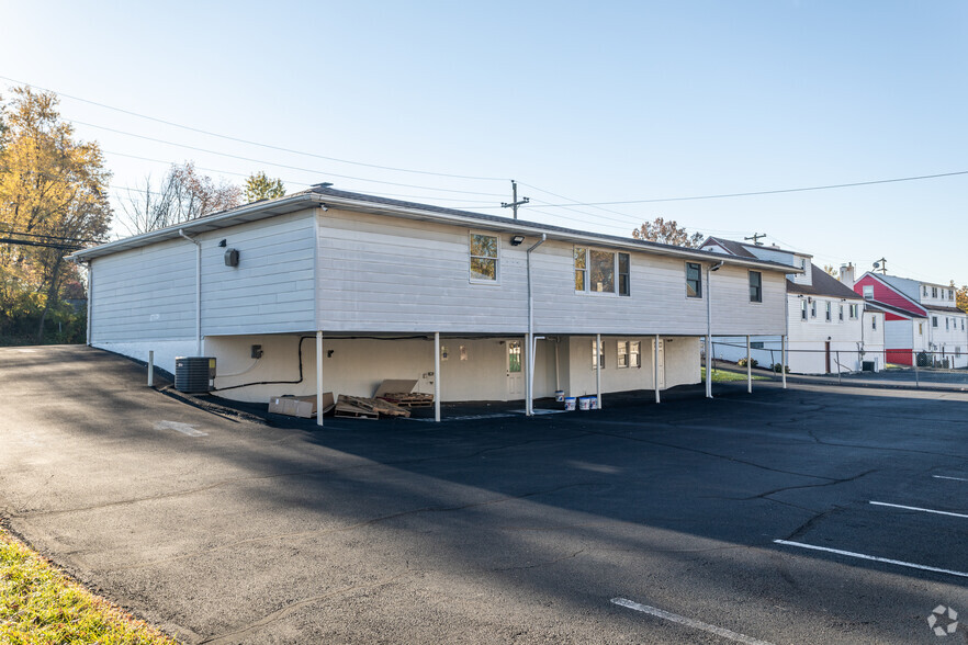 2776 Knights Rd, Bensalem, PA for lease - Building Photo - Image 3 of 4