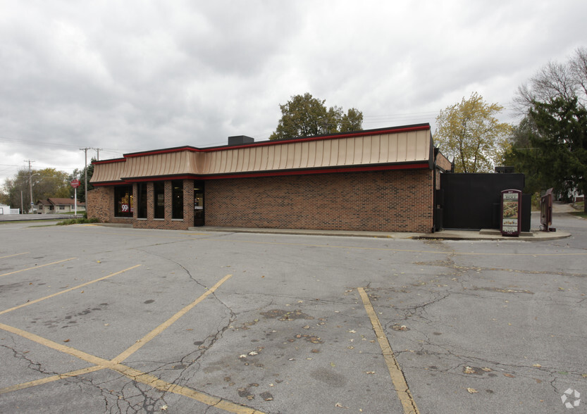 4105 SW 9th St, Des Moines, IA for lease - Building Photo - Image 2 of 12