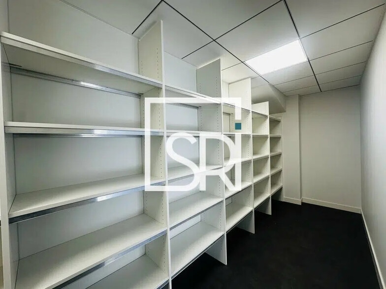 Office in Pont-du-Château for sale - Building Photo - Image 3 of 10