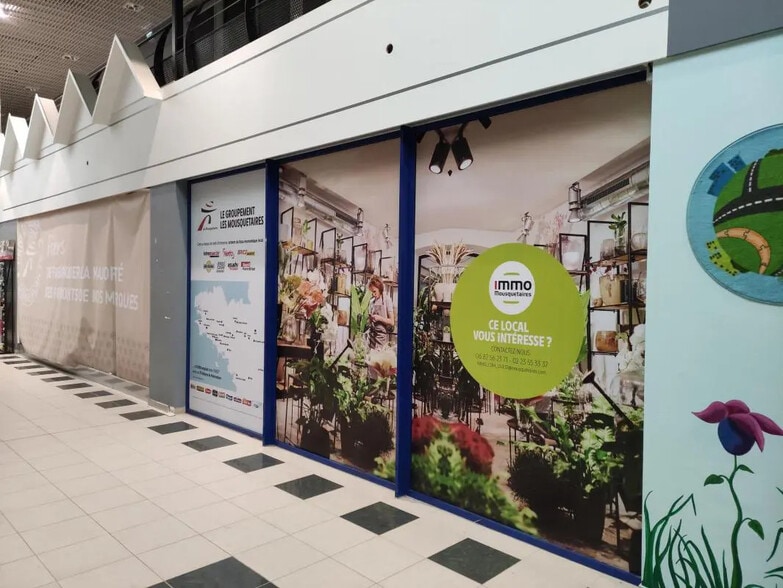 Retail in Ploeren for lease - Lobby - Image 3 of 3