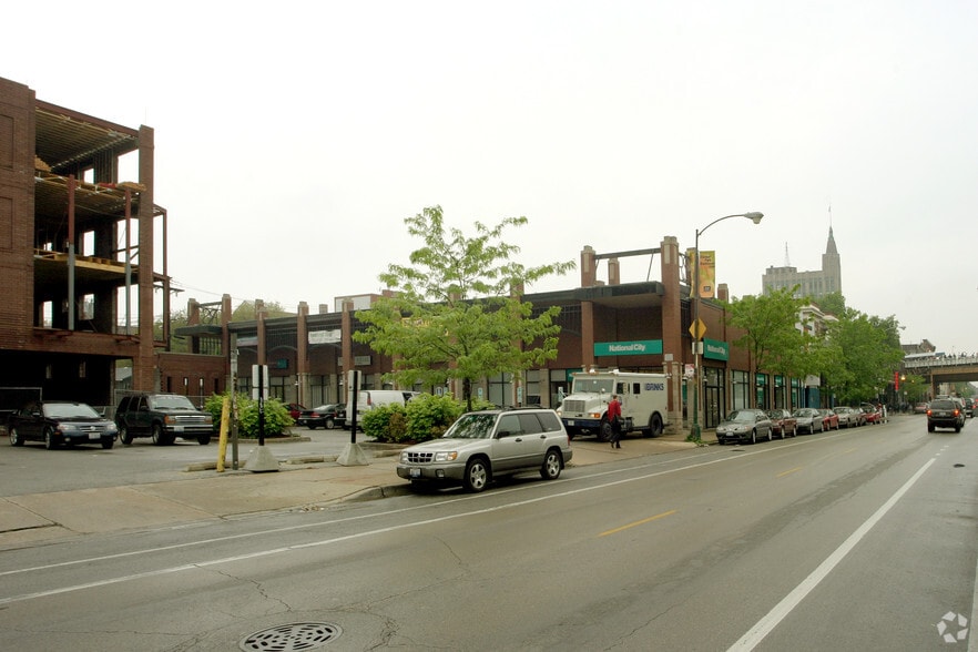 1500 N Damen Ave, Chicago, IL for lease - Building Photo - Image 2 of 8