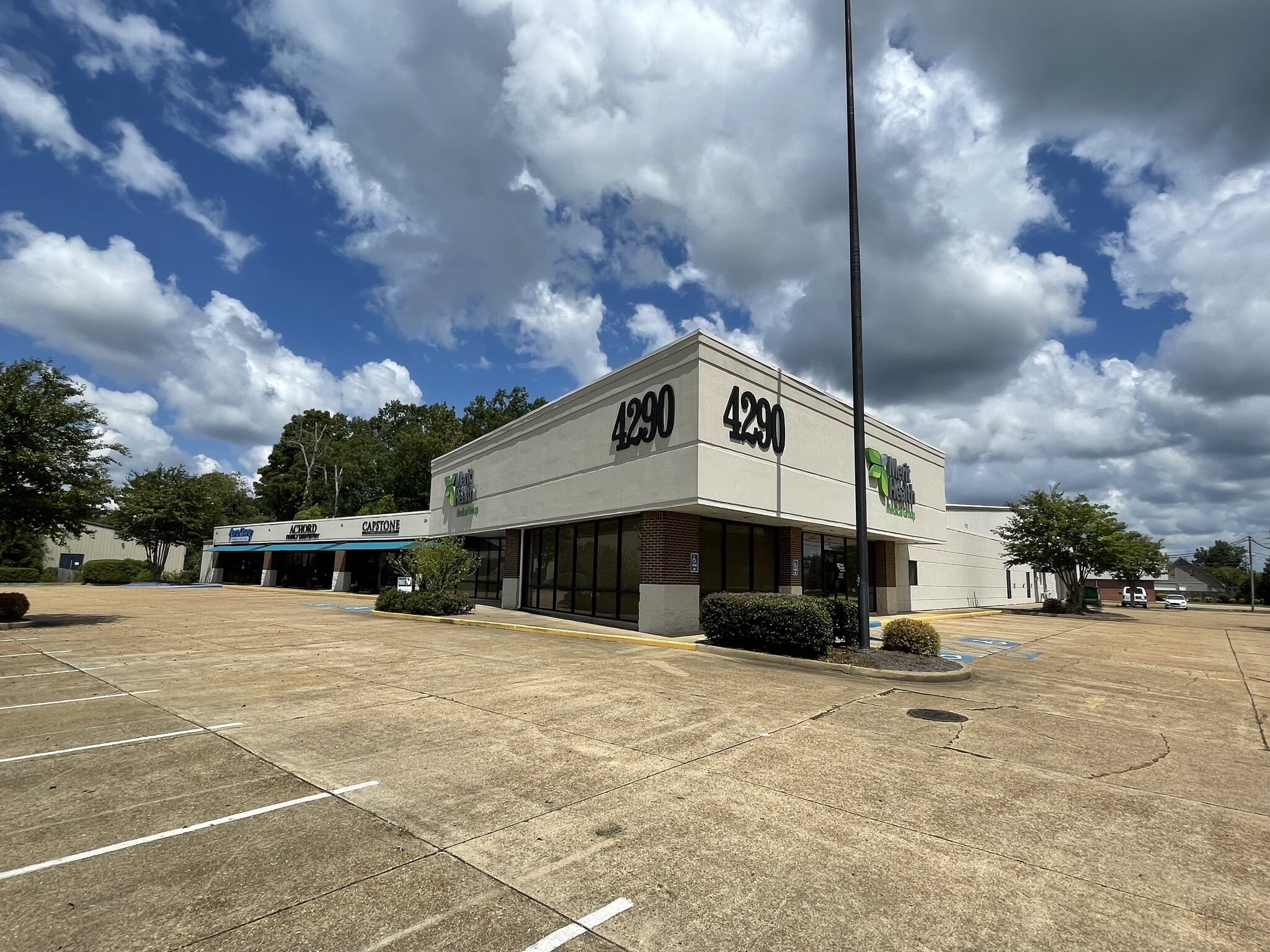 4290 Lakeland Dr, Flowood, MS for sale Building Photo- Image 1 of 1