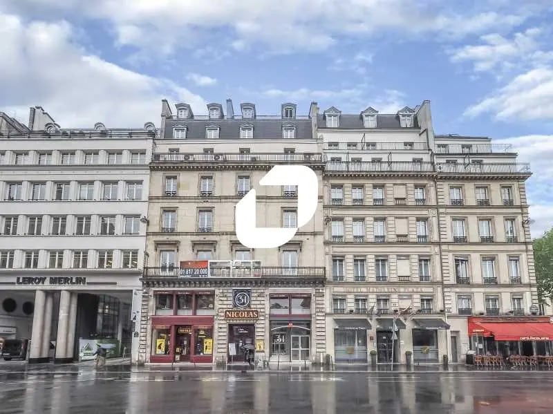 31 Place De La Madeleine, Paris for lease Building Photo- Image 1 of 7