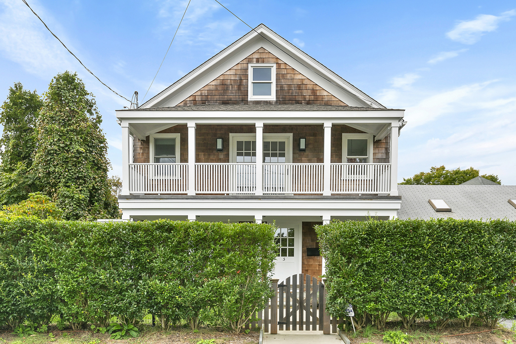 105107 Newtown Ln, East Hampton, NY 11937 Retail for Sale