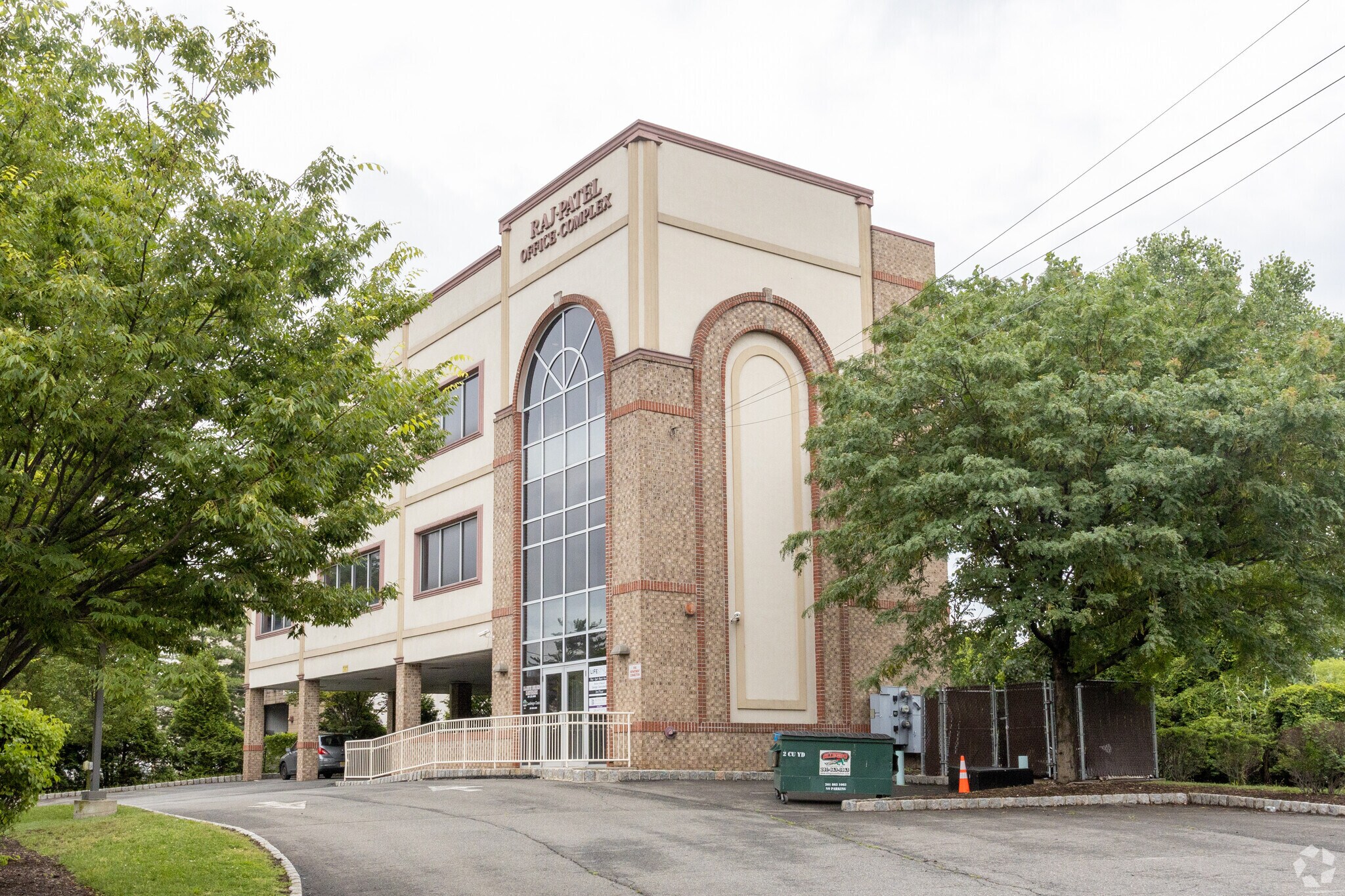 300 Penhorn Ave, Secaucus, NJ for sale Primary Photo- Image 1 of 1