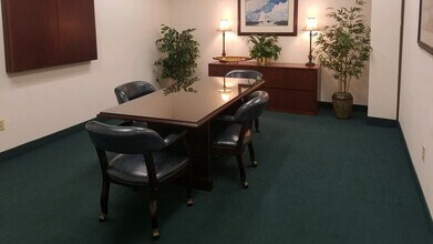 141 Mill Rock Rd E, Old Saybrook, CT for lease Building Photo- Image 2 of 5