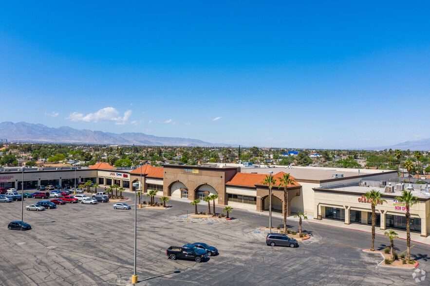 3830-3888 W Sahara Ave, Las Vegas, NV for lease - Building Photo - Image 1 of 7