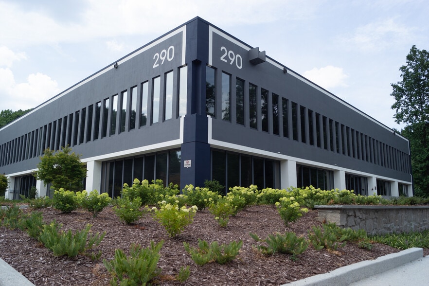 290 Interstate N Cir SE, Atlanta, GA for lease - Primary Photo - Image 1 of 11