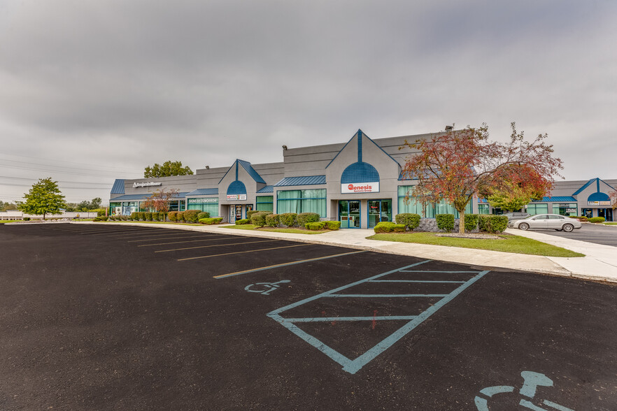 RH Business Park, Rochester Hills, MI for lease - Building Photo - Image 3 of 8