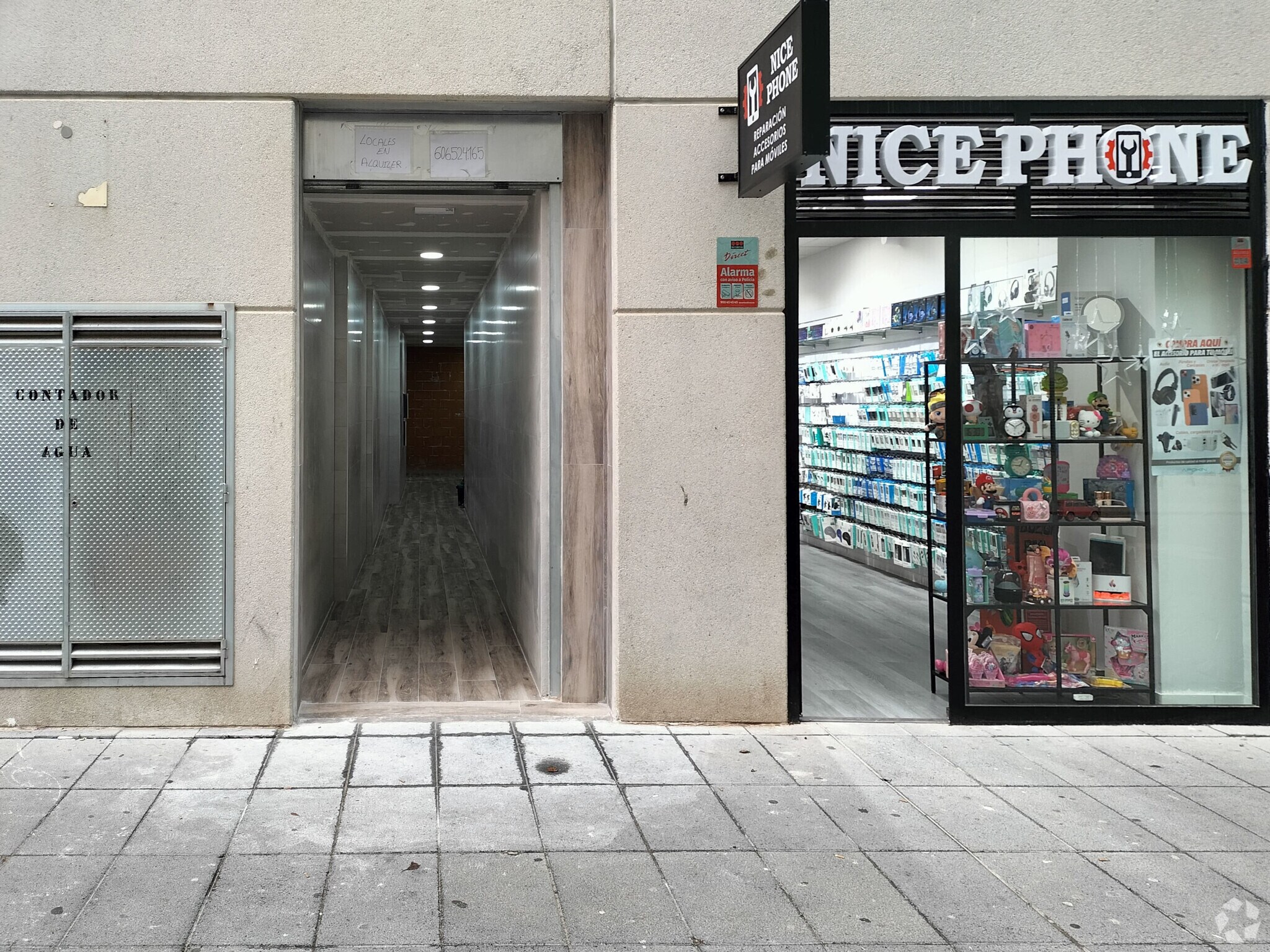 Calle Perseo, 21, Móstoles, Madrid for lease Interior Photo- Image 1 of 12