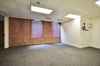 521 SW 11th, Portland, OR for lease Building Photo- Image 1 of 5