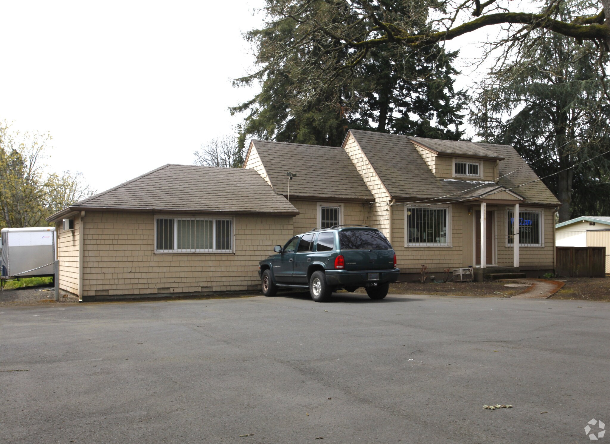 9570 SW Tigard St, Portland, OR for sale Primary Photo- Image 1 of 1