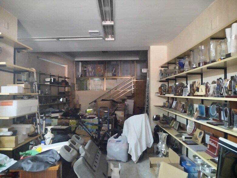 Retail in Cáceres, Cáceres for lease - Building Photo - Image 1 of 10