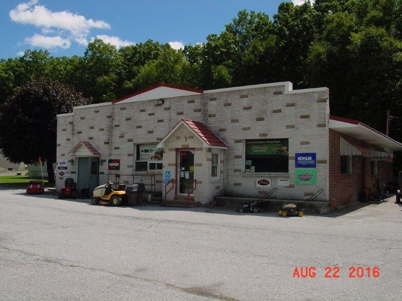 9758 State Route 209, Williamstown, PA for sale - Primary Photo - Image 1 of 1
