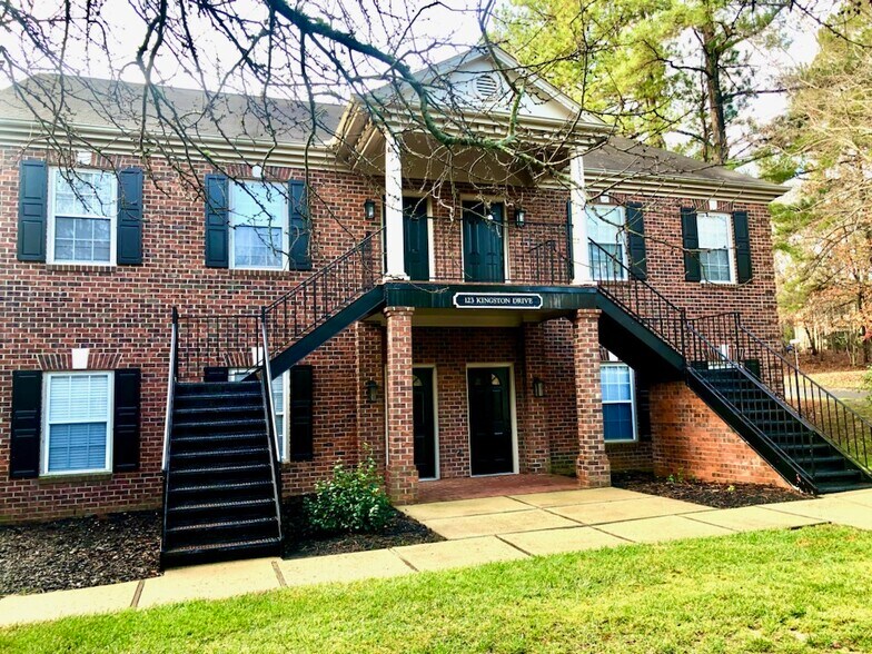 123 Kingston Dr, Chapel Hill, NC for sale - Building Photo - Image 1 of 1