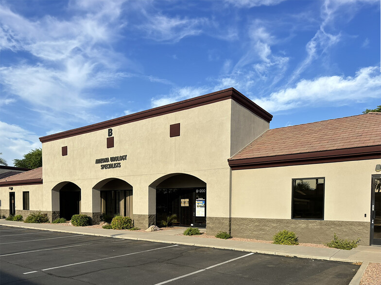 5750 W Thunderbird Rd, Glendale, AZ for lease - Building Photo - Image 1 of 7