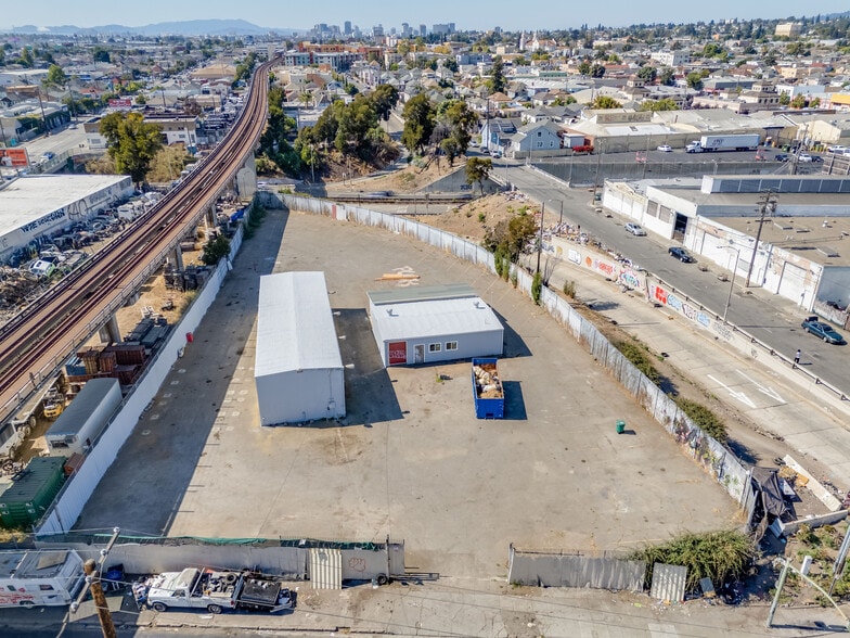 1019 High St, Oakland, CA for lease - Building Photo - Image 2 of 51
