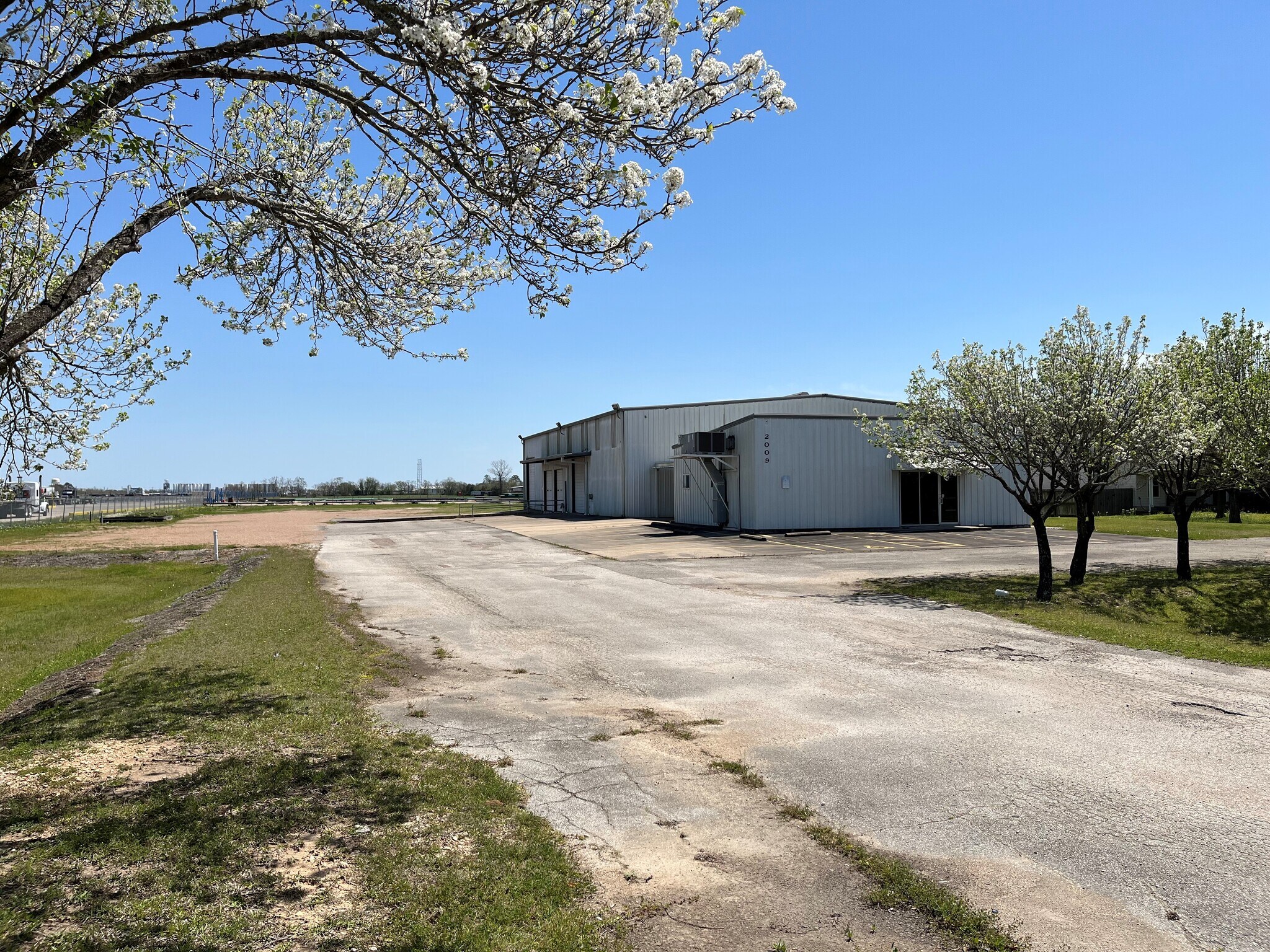 2009 Hatfield Rd, Pearland, TX for sale Primary Photo- Image 1 of 1