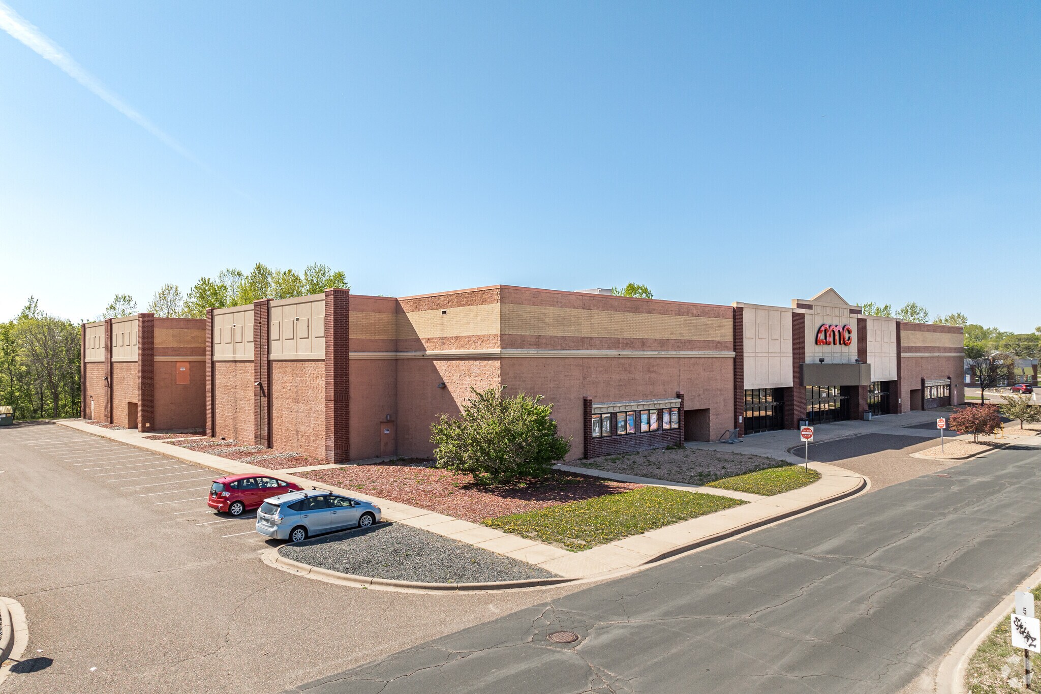 2430 Highway 10, Mounds View, MN for sale Primary Photo- Image 1 of 1