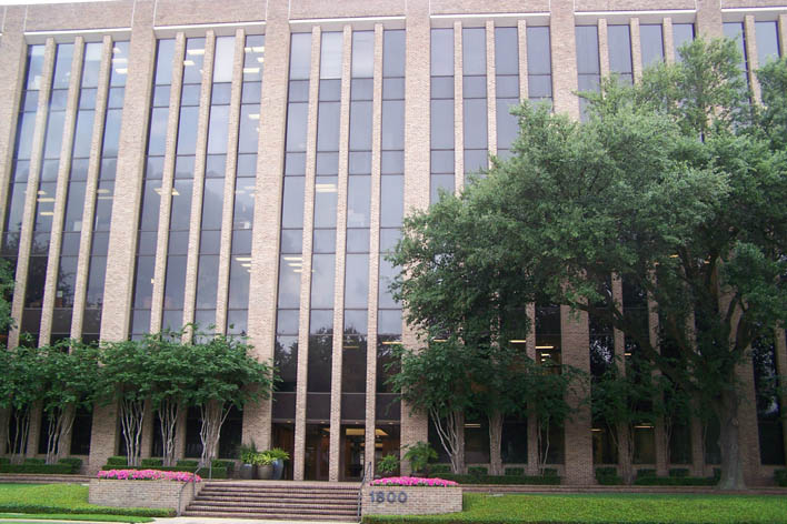 1800 St James Pl, Houston, TX for lease - Building Photo - Image 2 of 2